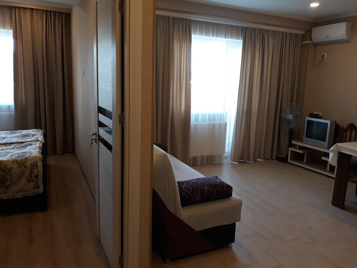 Apartment Abashvili 3 Tbilisi Buitenkant foto
